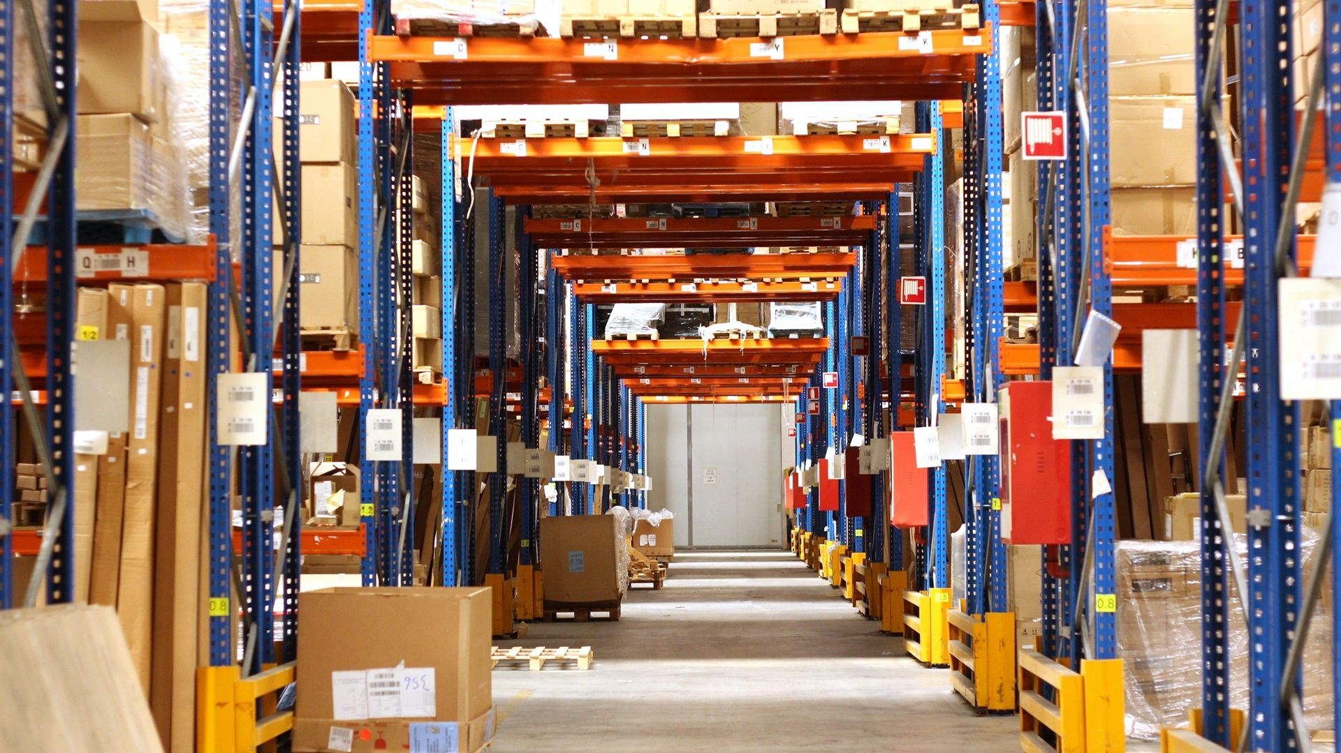 logística de almacenamiento